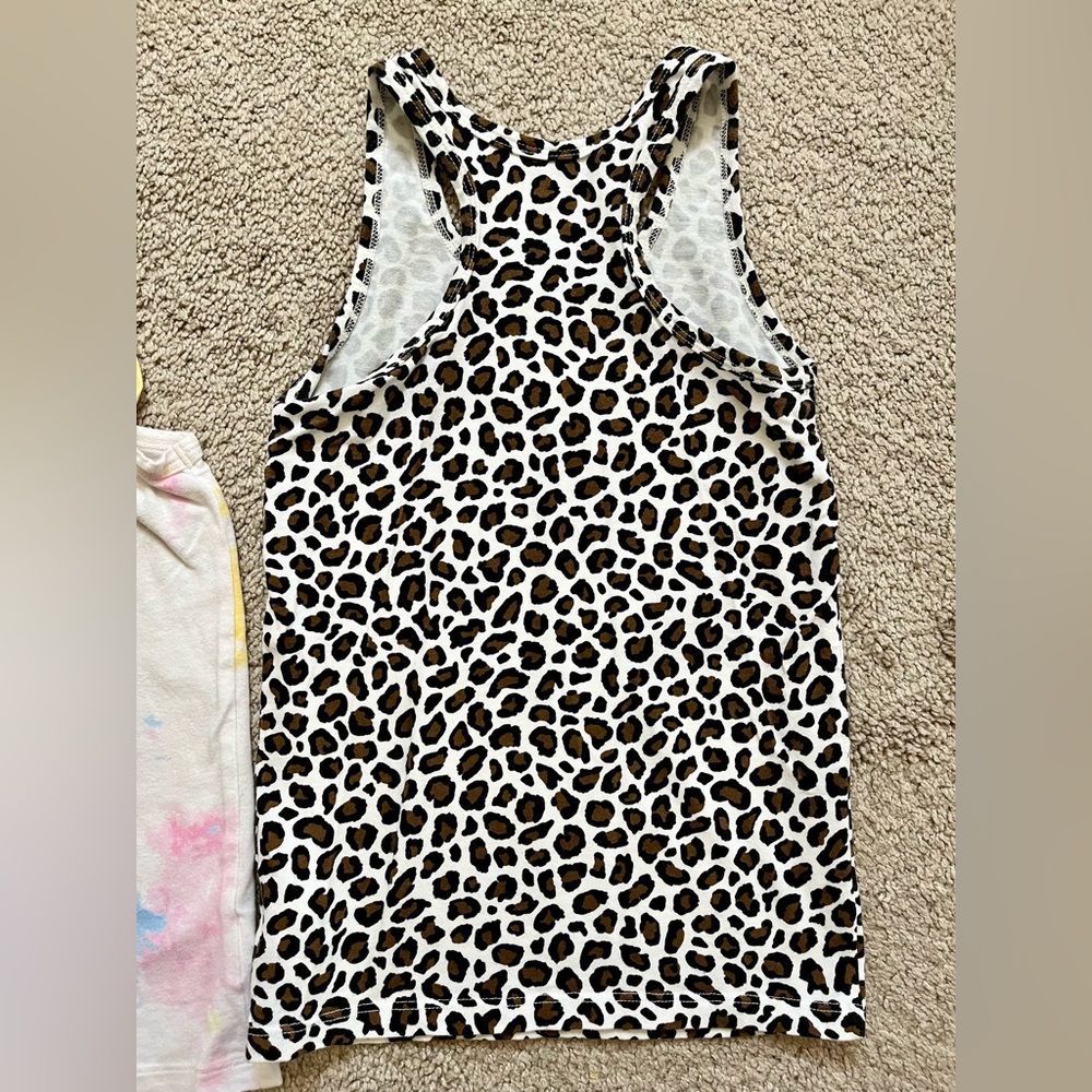 Three Girl’s Tanks - Picture 6 of 8